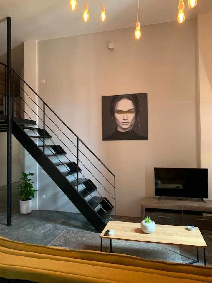 My Exclusive Cavour Loft Da Sogno A Cagliari Apartment Ngoại thất bức ảnh