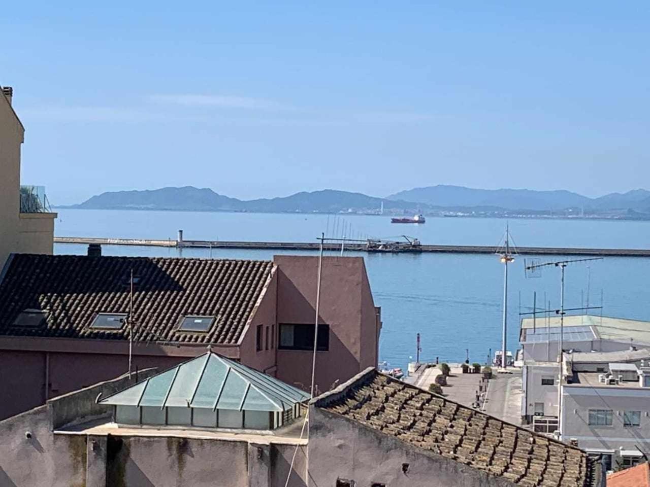 My Exclusive Cavour Loft Da Sogno A Cagliari Apartment Ngoại thất bức ảnh